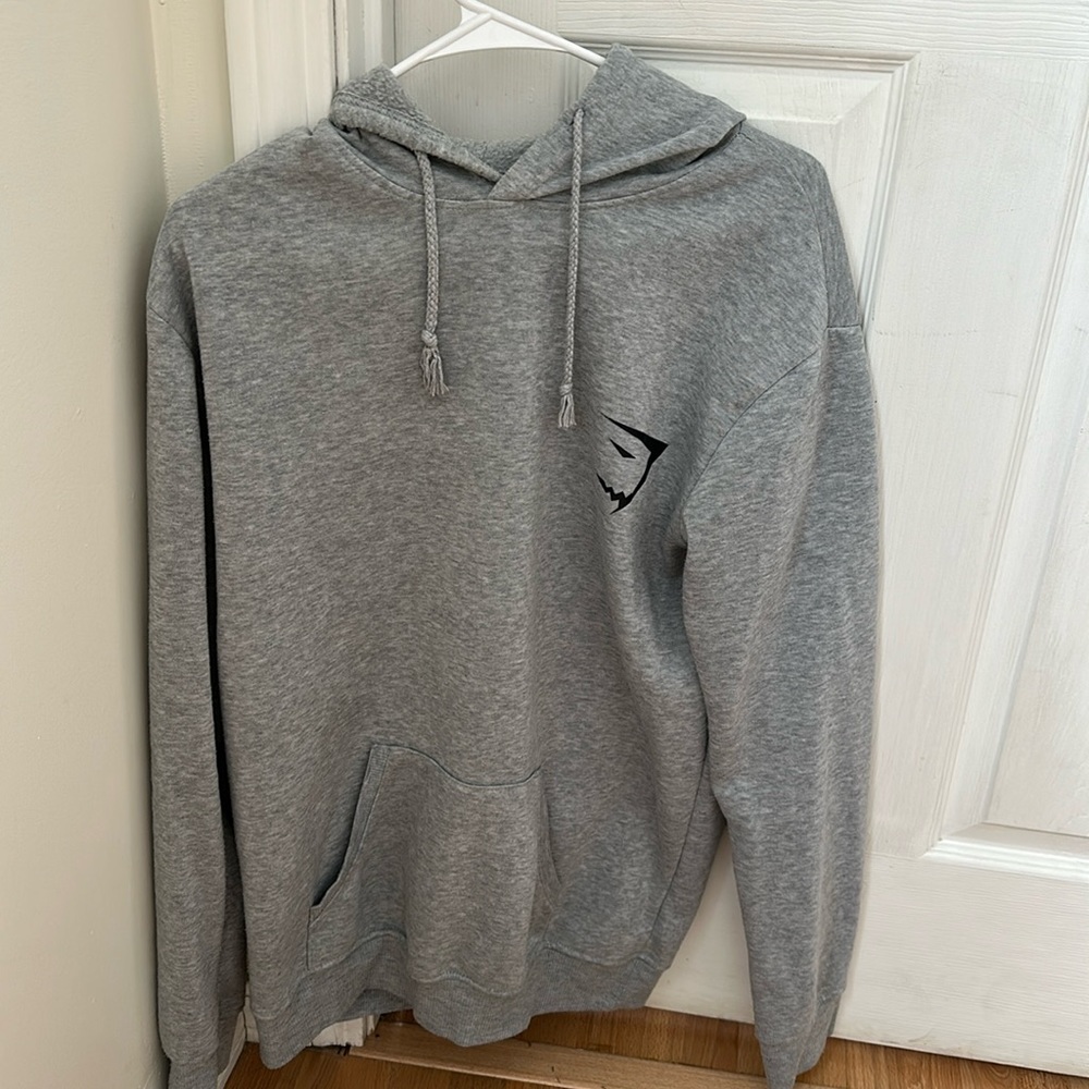 Men’s Gray “Gymshark” hoodie sweatshirt.